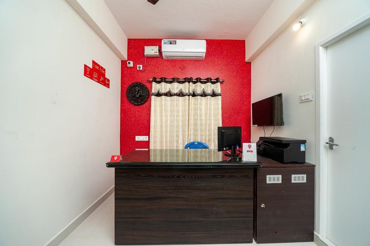 Oyo Flagship Lakshmi Residency