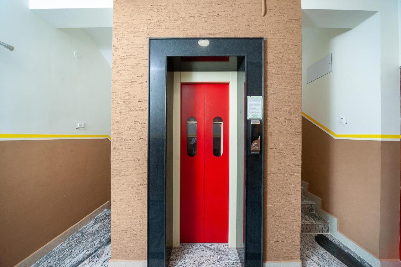 Oyo Flagship Lakshmi Residency 3*