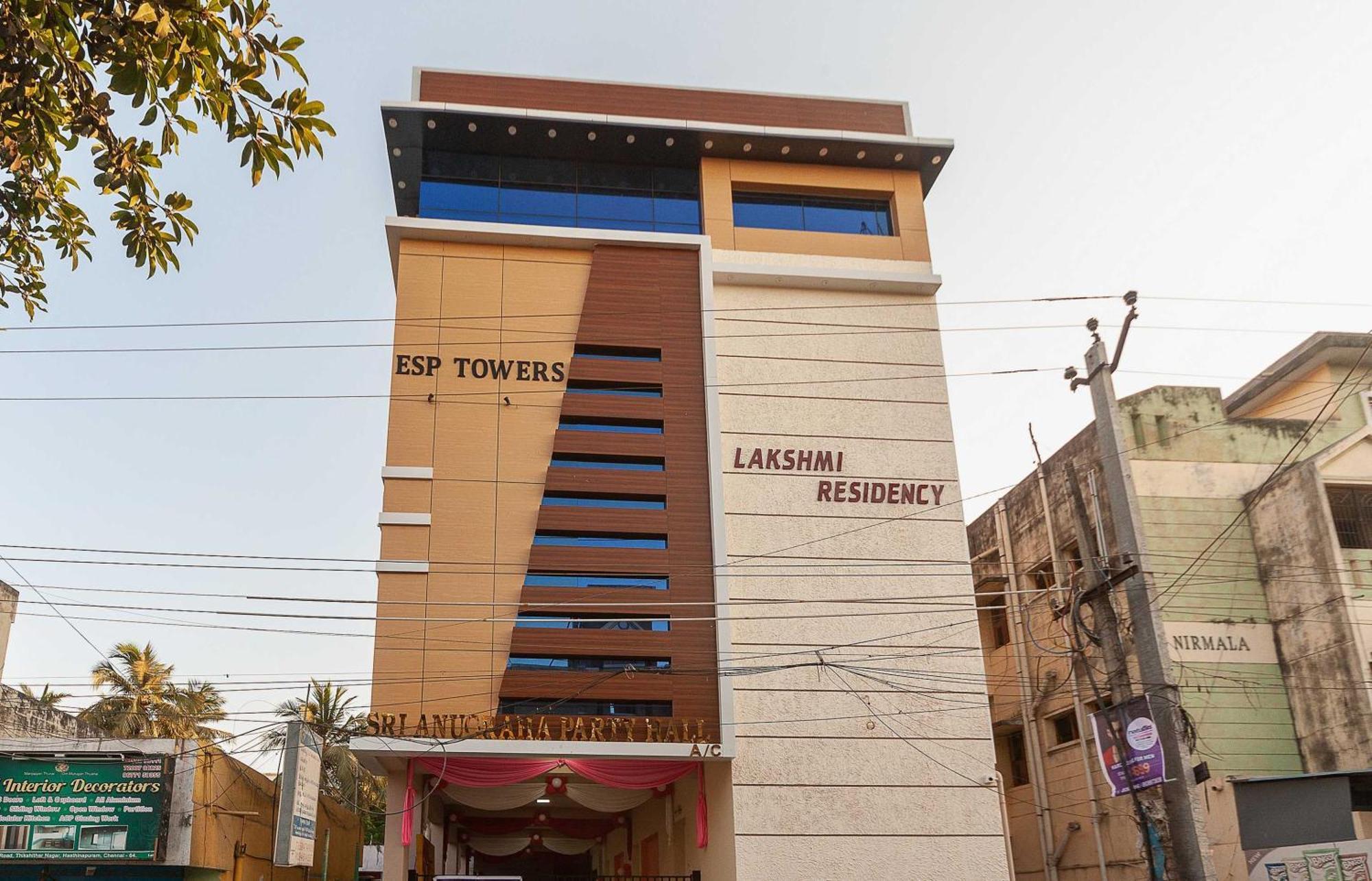 Oyo Flagship Lakshmi Residency